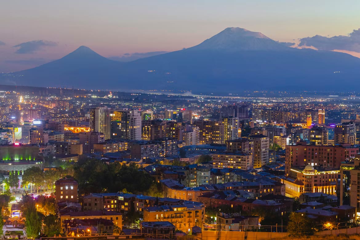 Yerevan Deluxe, изображение 1 · Ереван Yerevan Deluxe, изображение 1 · Ереван